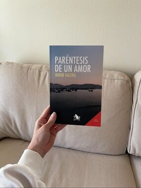 Paréntesis de un Amor by Irwin Valera